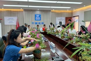 结束咧？三节战罢 快船带着21分的优势进入第四节 贝恩本场不回归